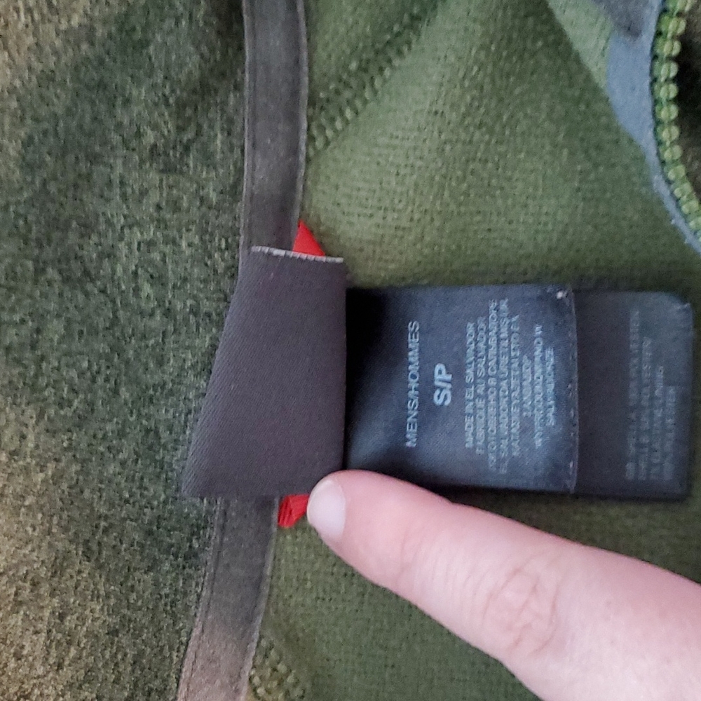 Northface Pullover - image 3